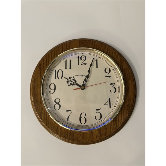 Howard Miller Other - Howard Miller 620-172 Round Wall Clock Wood Frame Elegant for PARTS NOT WORKING